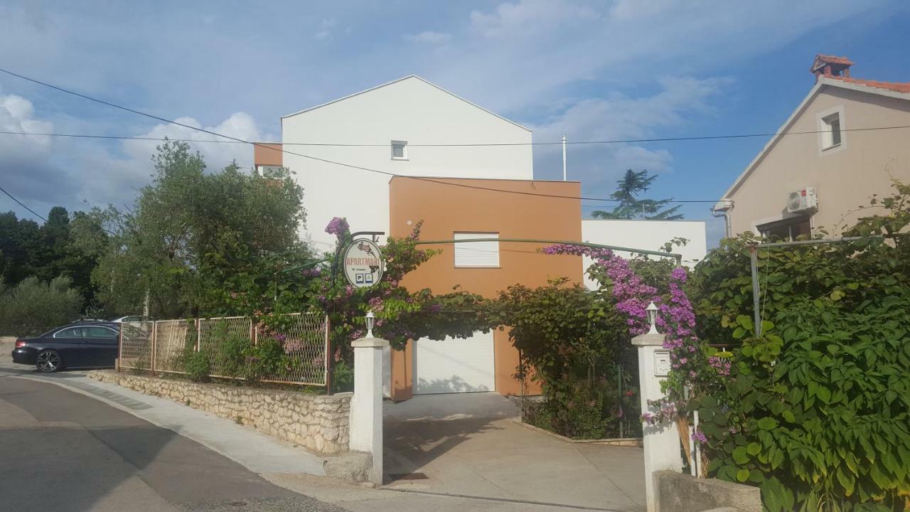 Apartments Ivanov ซาดาร์ ภายนอก รูปภาพ