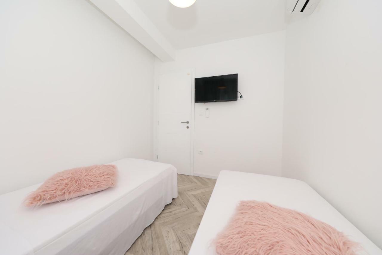 Apartments Ivanov ซาดาร์ ภายนอก รูปภาพ